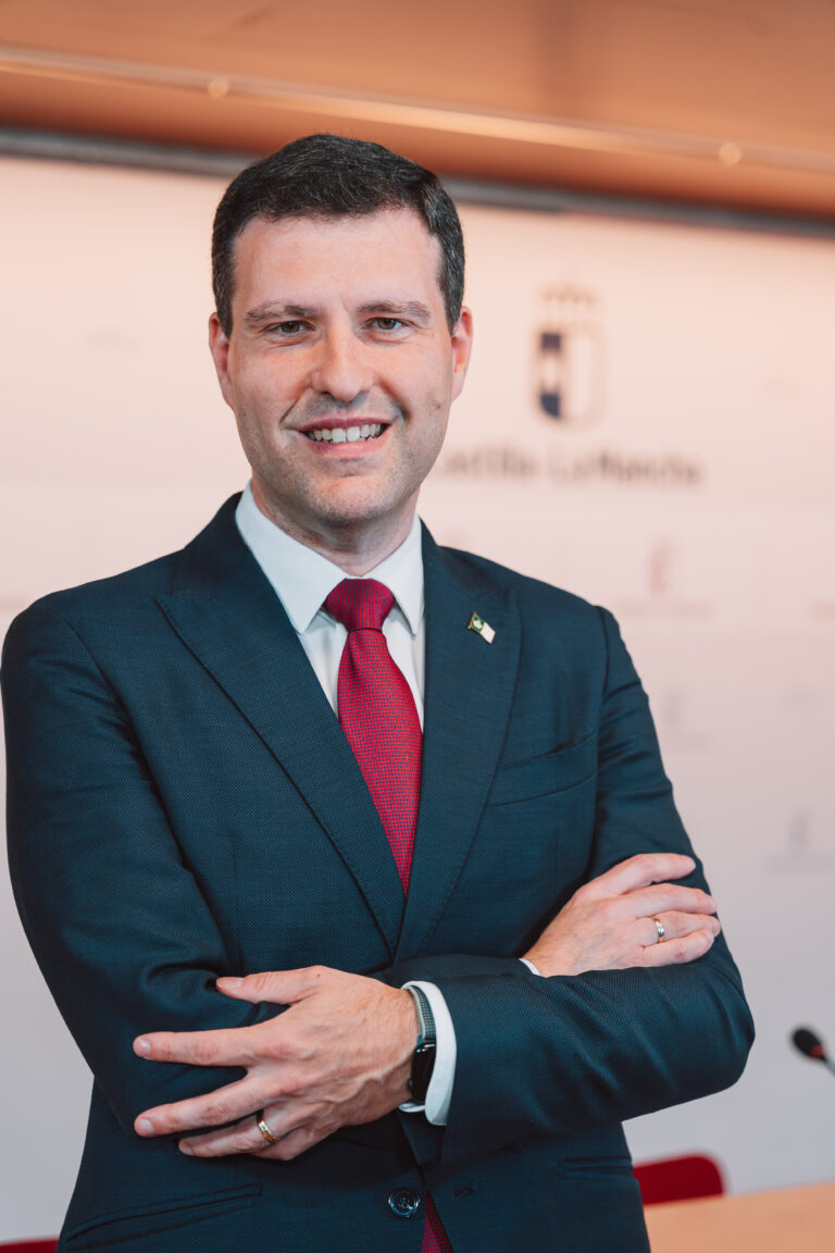 Foto Santi Vera JCCM